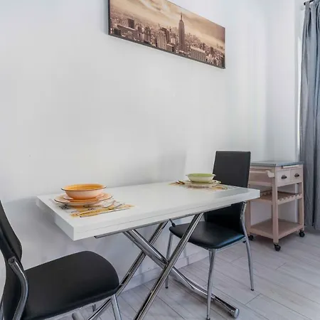 Life Apartment Milan